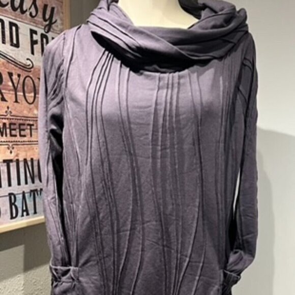 cowlneck purple blouse w pockets NWT - Picture 8 of 12